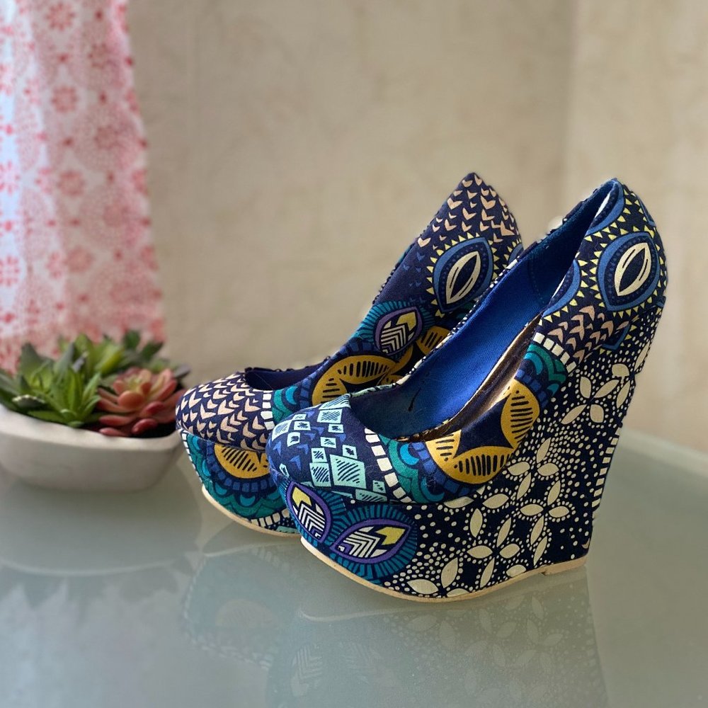 BUCCO CAPENSIS Summer Platform Wedges